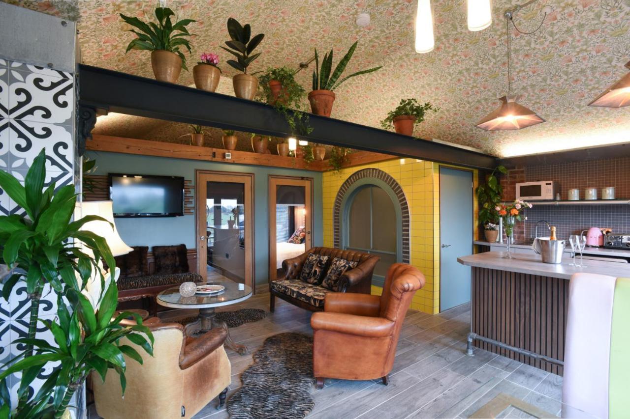 Air Maison - The Cow Shed Wow Factor Countryside Retreat Westbourne  Bagian luar foto