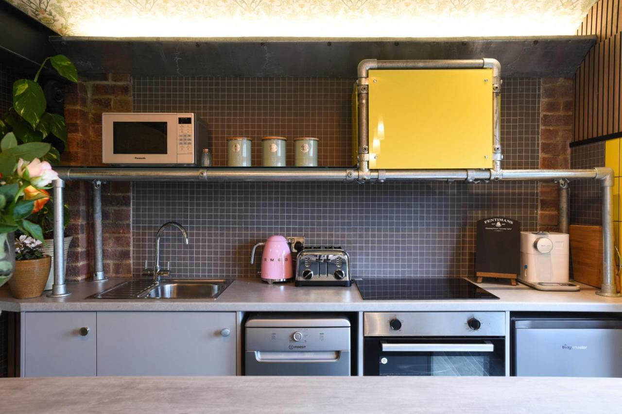 Air Maison - The Cow Shed Wow Factor Countryside Retreat Westbourne  Bagian luar foto